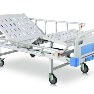 2-х функціональне медичне ліжко з ручним керуванням BT 602M