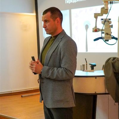 Ендо без компромісів: два підходи, один майстер-клас — вибір стоматолога!