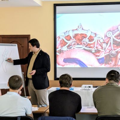 Тотальні реабілітації: сучасні виклики — інноваційні рішення разом із Noris Medical!