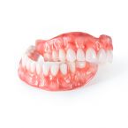 Пластмаси для конструкцій та штучні зуби